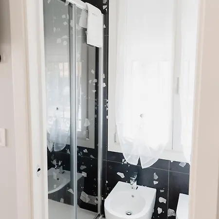 A Casa Di Lu Na 3 Гостевой дом Болонья