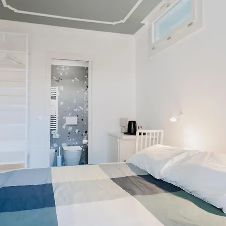 A Casa Di Lu Na 3 3* Bologna