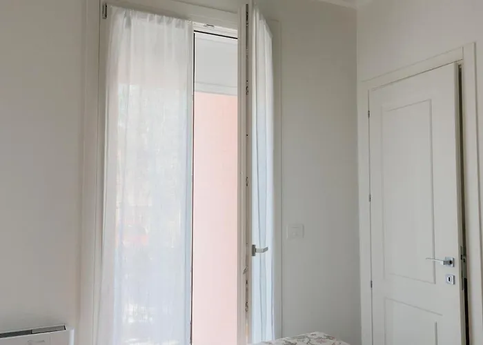 게스트하우스 A Casa Di Lu Na 3 3*